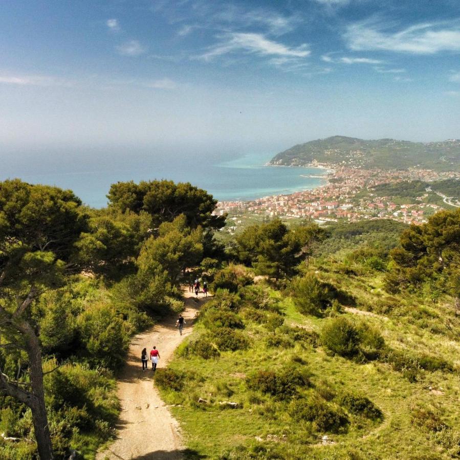 Hotel Delle Rose San Bartolomeo Al Mare Εξωτερικό φωτογραφία