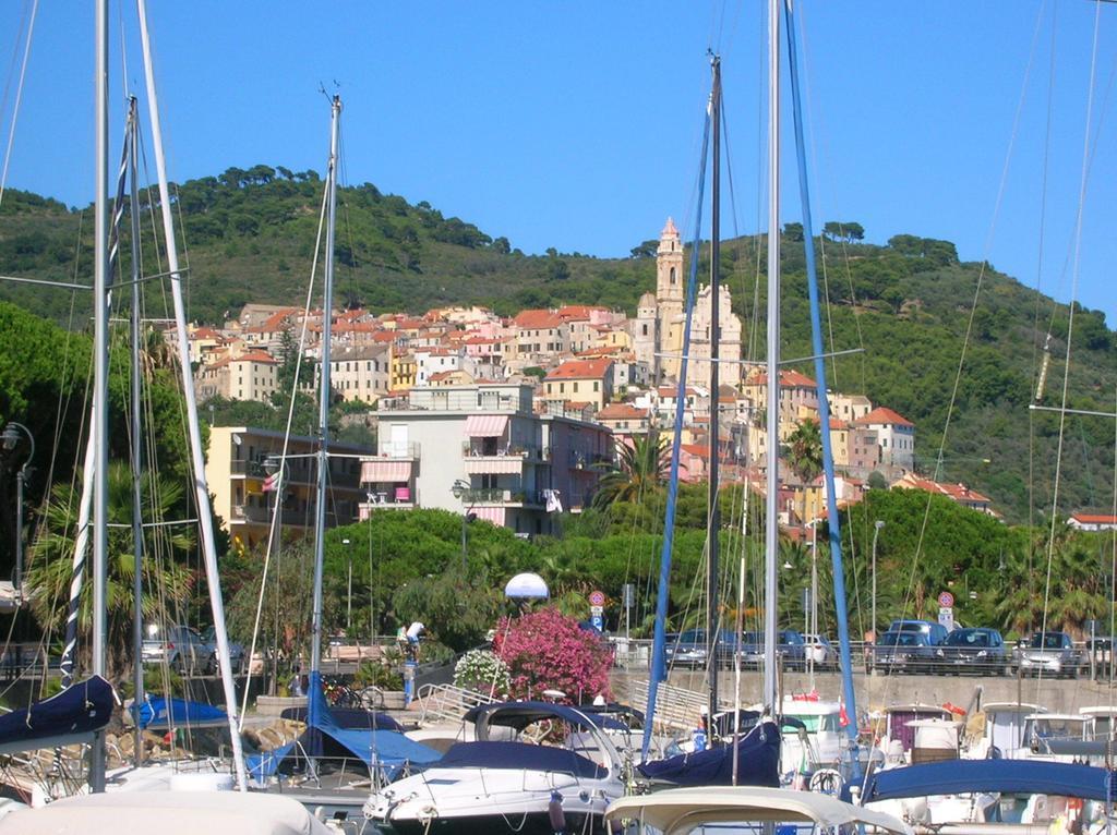Hotel Delle Rose San Bartolomeo Al Mare Εξωτερικό φωτογραφία