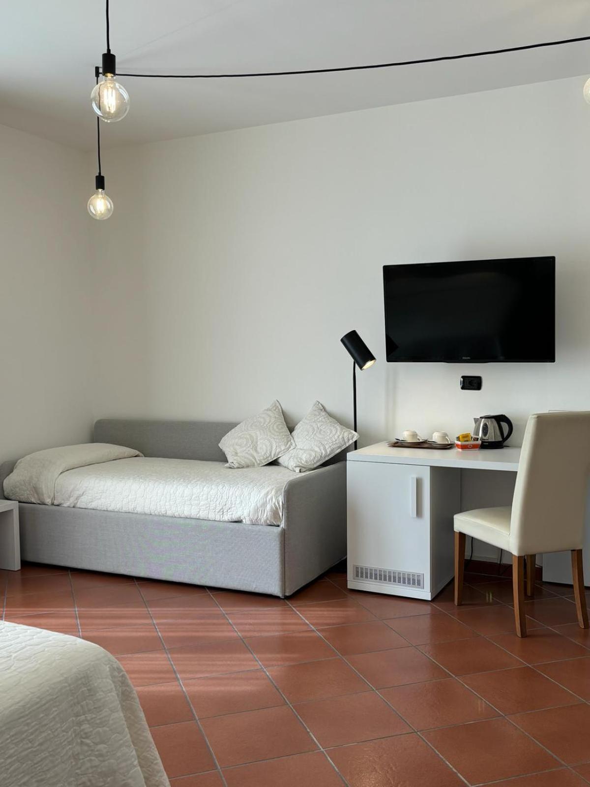 Hotel Delle Rose San Bartolomeo Al Mare Εξωτερικό φωτογραφία